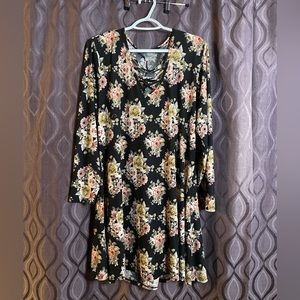 Long sleeve dress with crossed front lovesick brand EUC